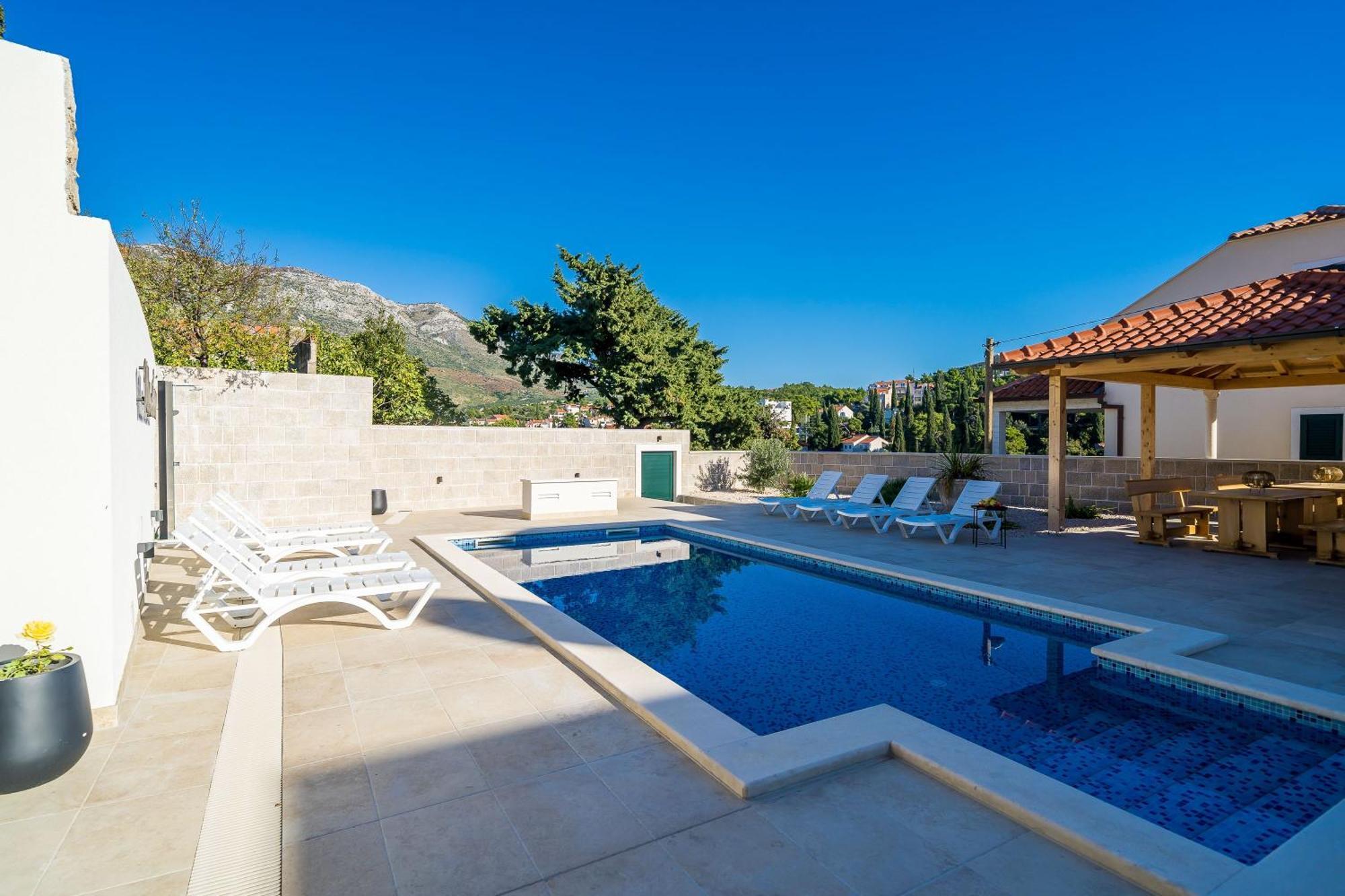 Residence & Pool Villa Schwarz Suites Cavtat Pokoj fotografie